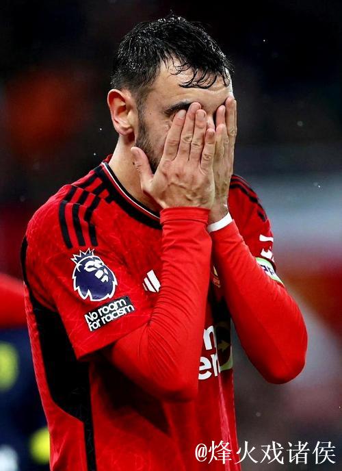 樱桃能否创造历史？从未有球队客场对曼联3连胜且每场进3球