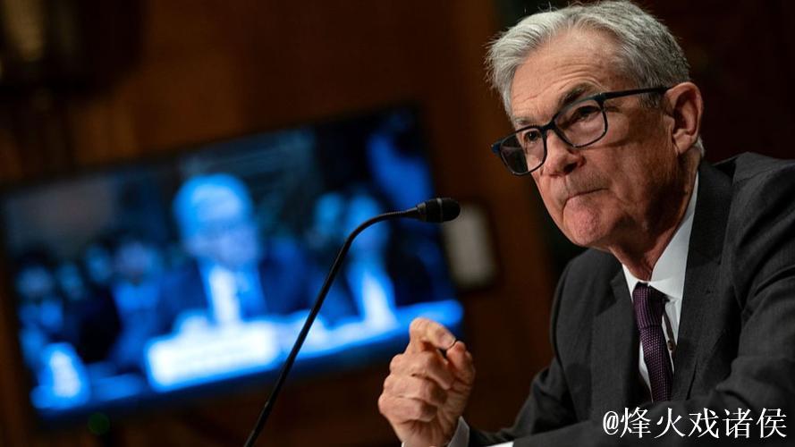 斯波谈鲍威尔:他的表现有目共睹,作为进攻球员他非常全能 斯波谈鲍威尔:他的表现有目共睹,作为进攻球员他非常全能